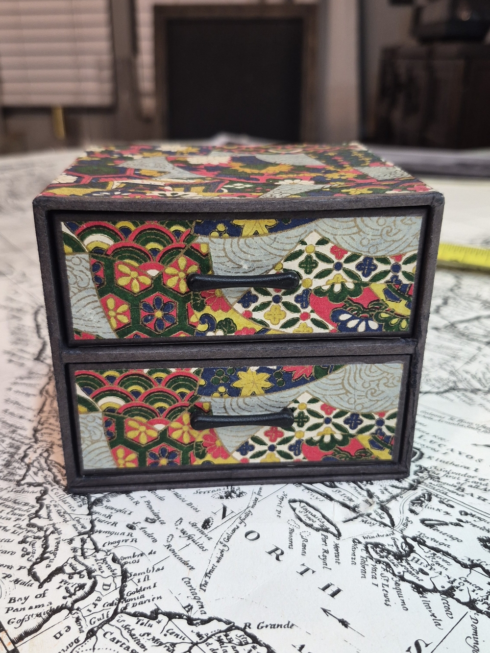 VINTAGE Decorative Patterned Two-Drawer Storage Box - Multicolor